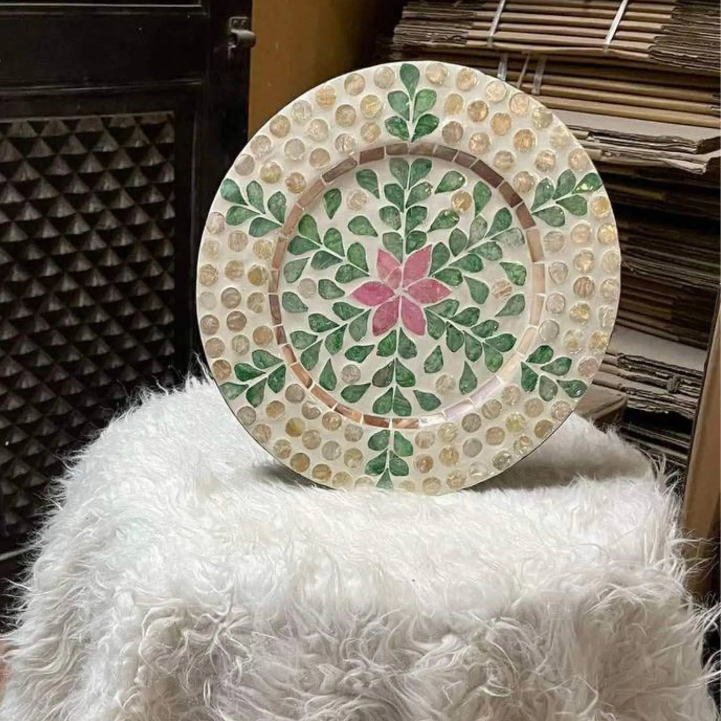 Green Floral Mother of Pearl Decorative Plate – Handmade Shell Wall Decor