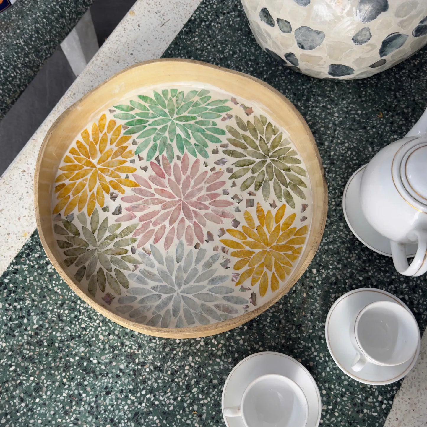 Handmade Mother of Pearl Round Tray – Floral Shell Inlay Decor